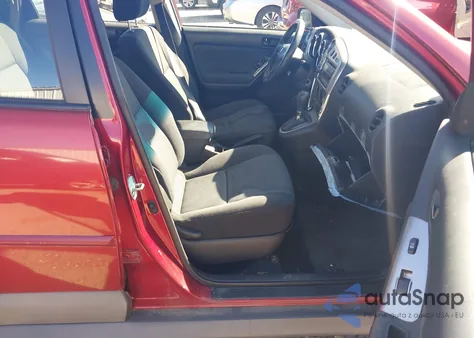 2008 Pontiac Vibe z USA, uszkodzony, nr VIN 5Y2SL65888Z414863